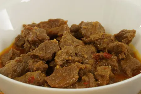 daging sapi rendang